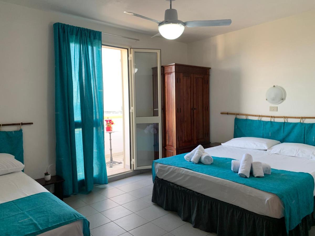 La Bussola Hotell Porto Palo Eksteriør bilde